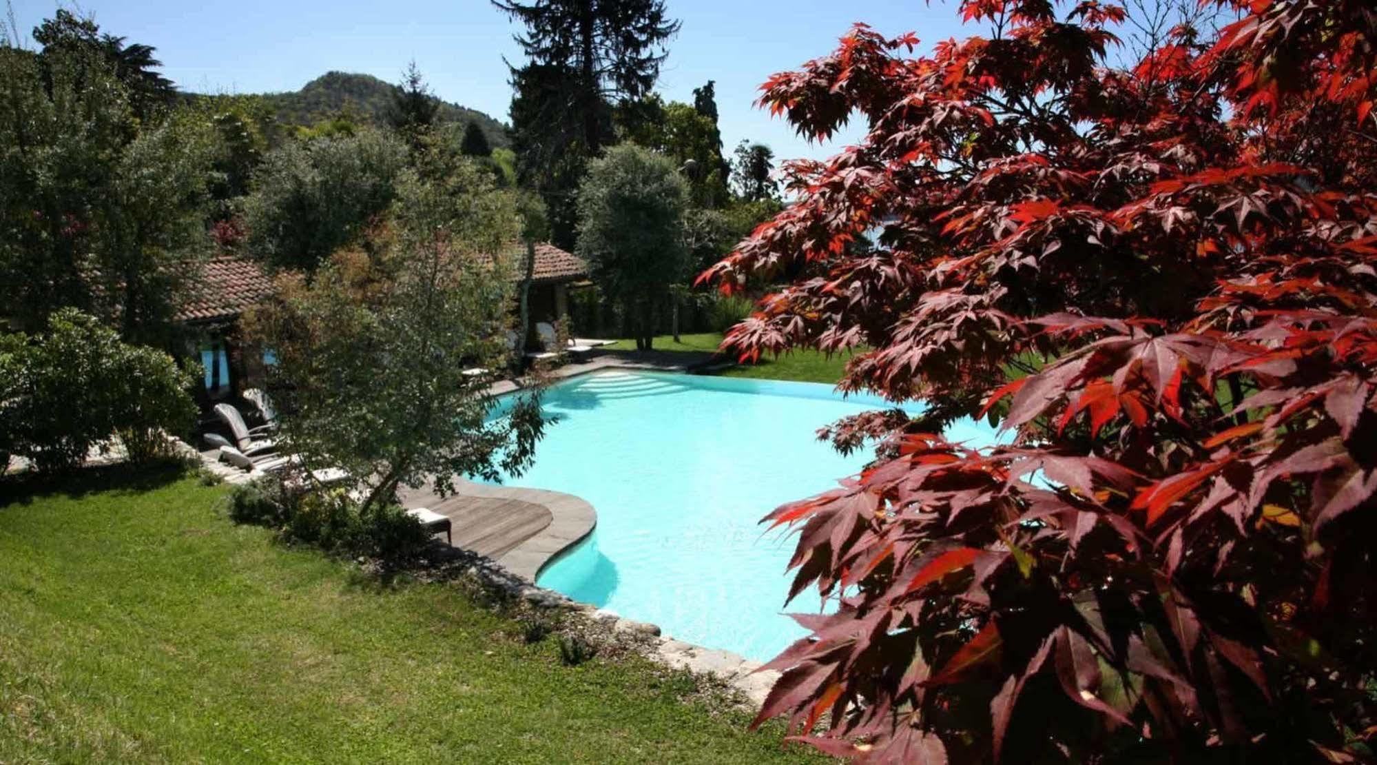 Hotel Il Sole Di Ranco Esterno foto